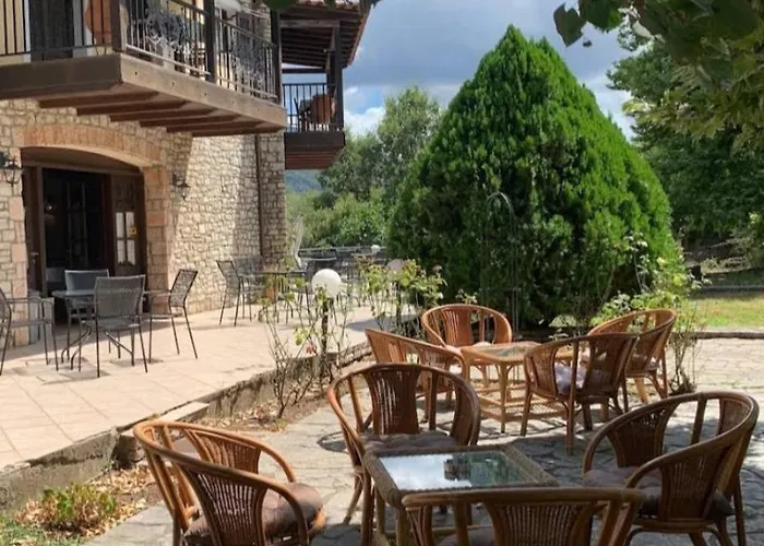 Allotino - Cafe & Snacks Hotel Lagkadia