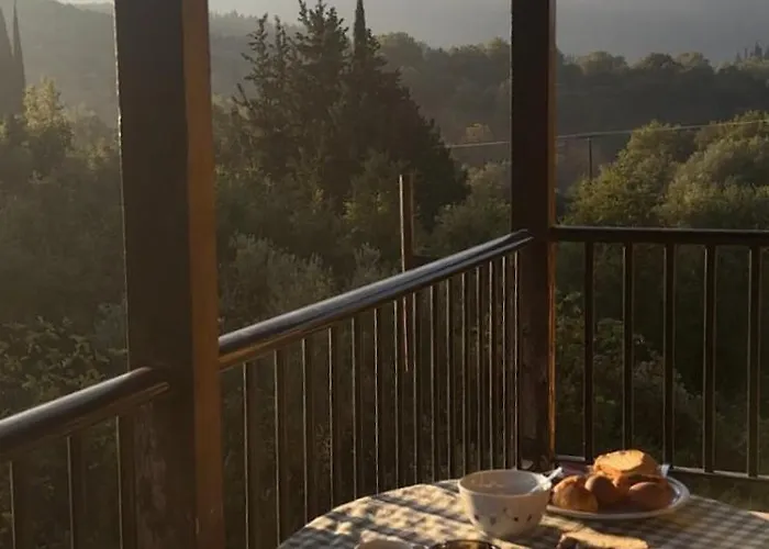 Allotino - Cafe & Snacks Hotel *